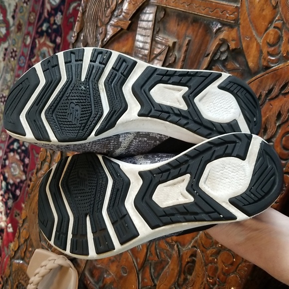 NEW BALANCE NERGIZE Snakeskin Digital 7.5 - Picture 4 of 6